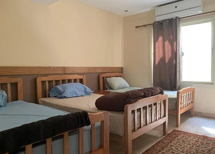 La Vista Topaz Sokhna - Garden With Jacuzzi & Private Entrance, On The Pool & Near The Ain Sukhna